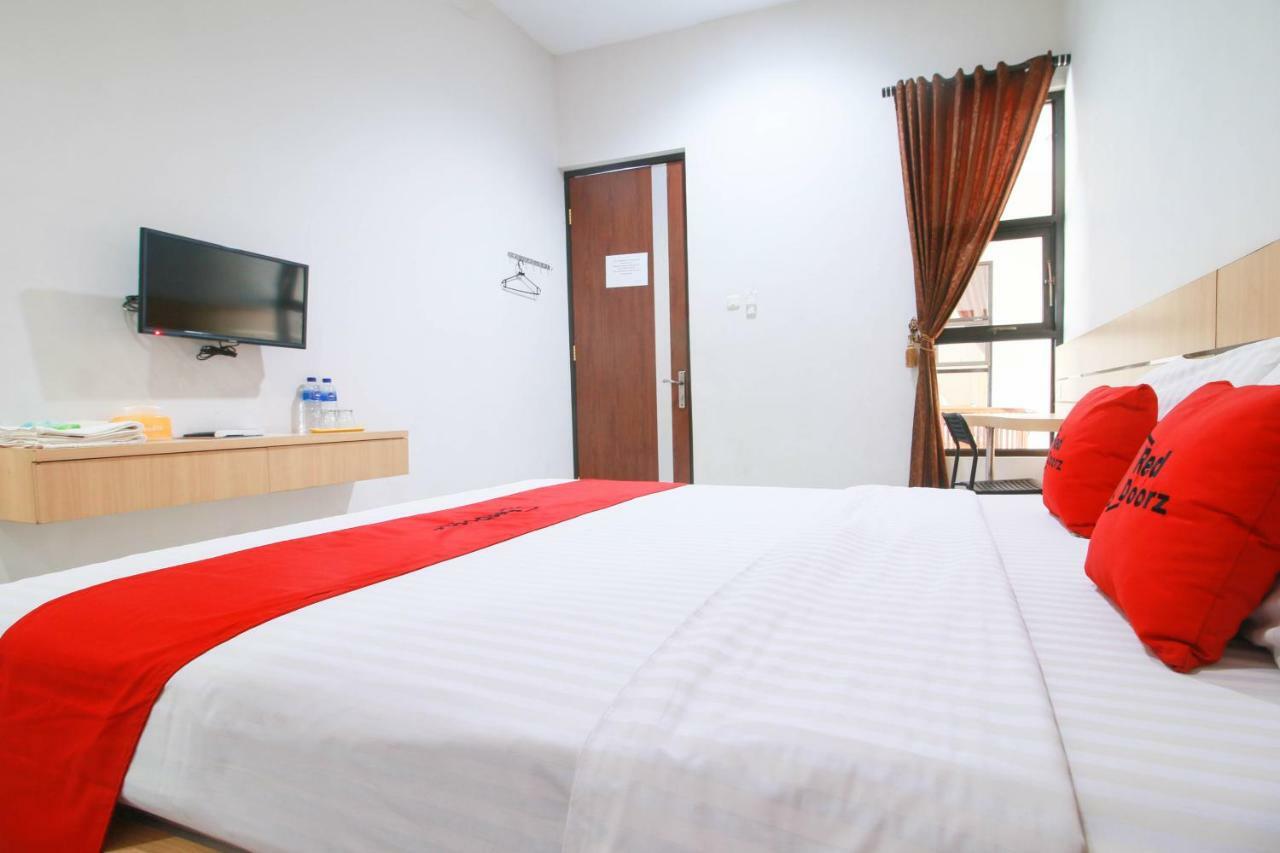 Reddoorz Syariah Near Universitas Jenderal Soedirman Purwokerto Buitenkant foto
