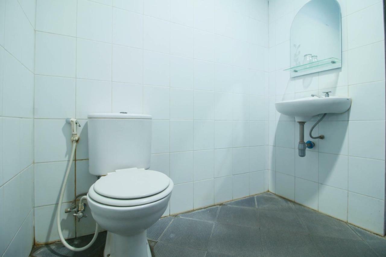 Reddoorz Syariah Near Universitas Jenderal Soedirman Purwokerto Buitenkant foto