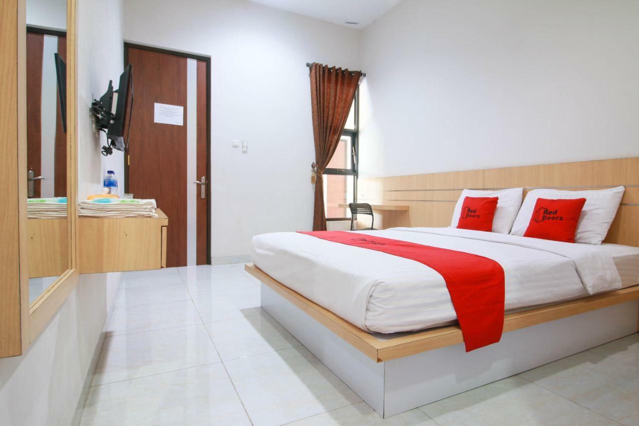 Reddoorz Syariah Near Universitas Jenderal Soedirman Purwokerto Buitenkant foto